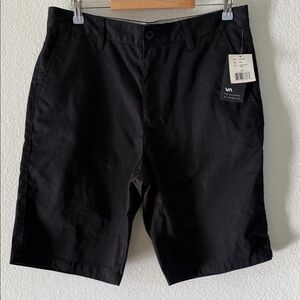 RVCA Men's Black Shorts Size 32